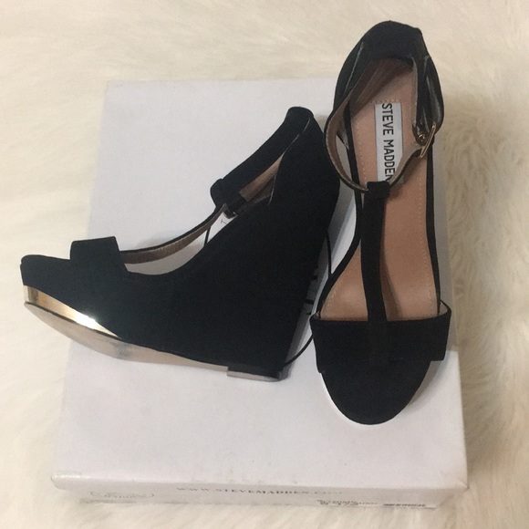 🖤STEVE MADDEN-NORDSTROM- BLACK WEDGE HEELS - Picture 2 of 10